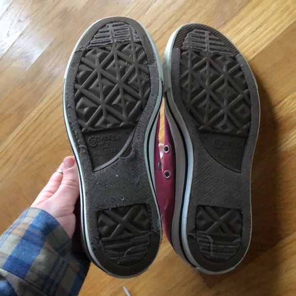 converse low tops - Picture 3 of 4